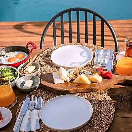 Aleysim Alacati Otel Çeşme